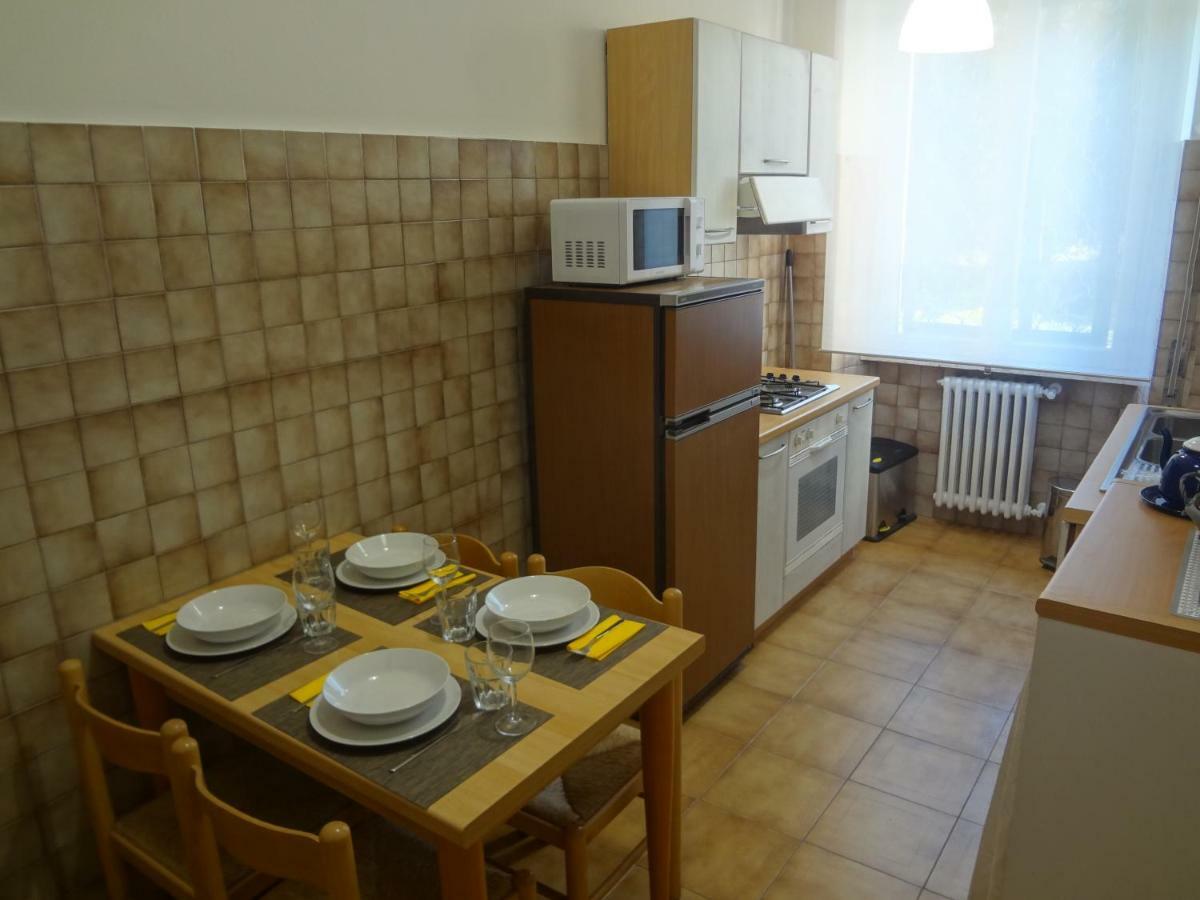 Accademia Apartment Ливорно Экстерьер фото