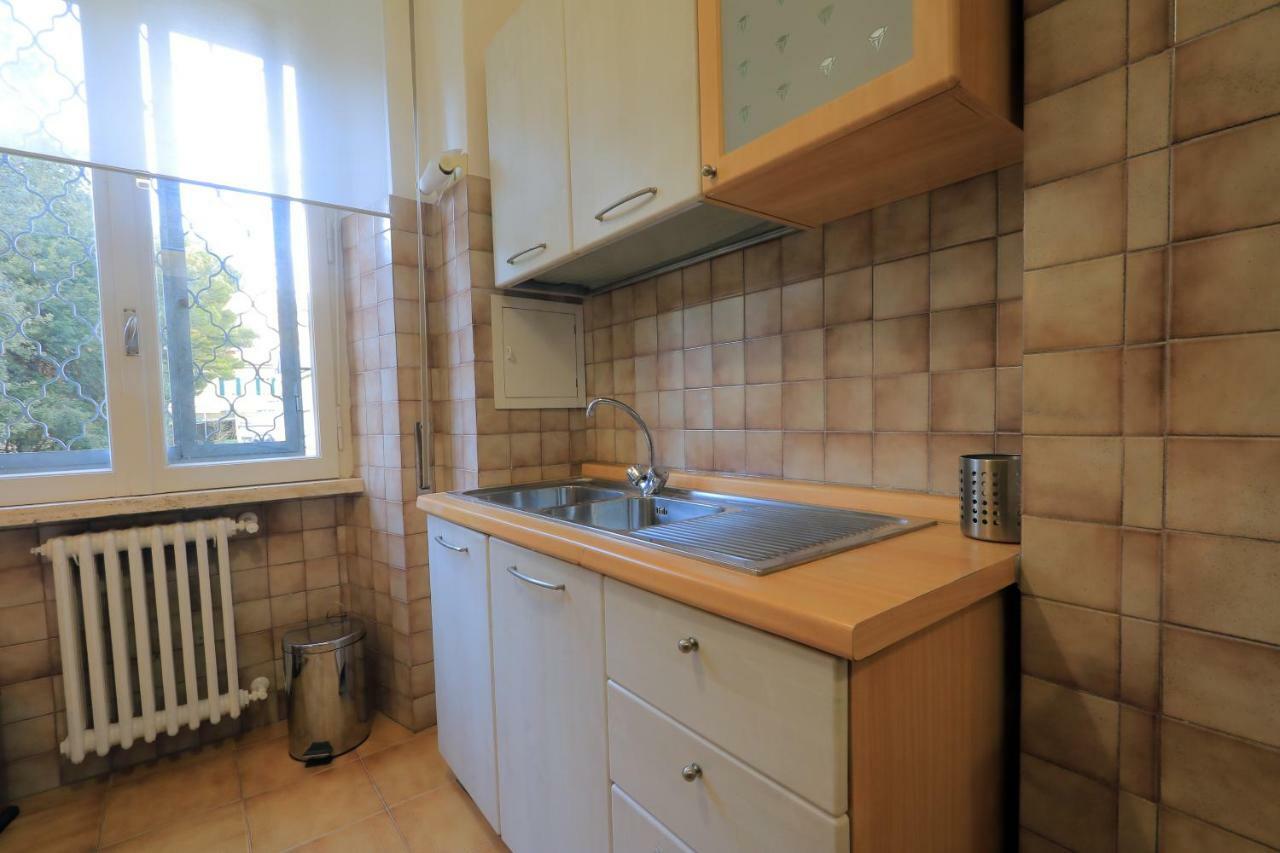 Accademia Apartment Ливорно Экстерьер фото