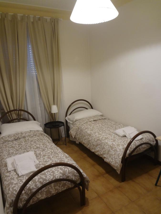 Accademia Apartment Ливорно Экстерьер фото